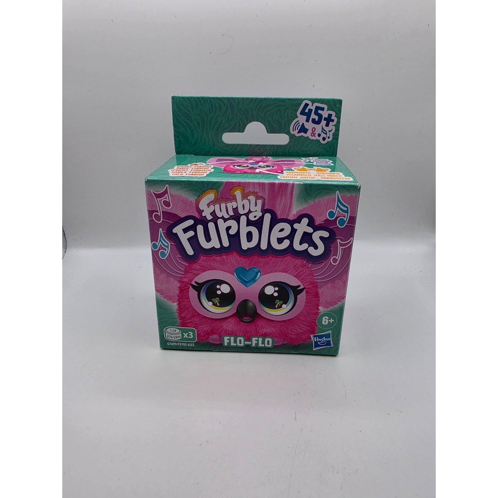 Hasbro Furby Furblets Flo-Flo Pink K-Pop Musical Mini Plush Keychain Toy F9703